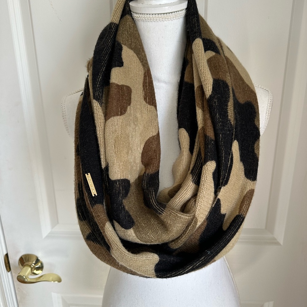 Michael Kors Camouflage Infinity Scarf